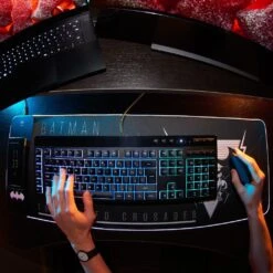 Batman XXL Gaming Mousepad -Just Geek Shop 3dee45f0 3858 4da4 8a32 10915904c817