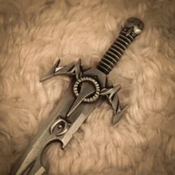 The Elder Scrolls IV: Oblivion Mehrune's Razor Bottle Opener 11 The Elder Scrolls IV: Oblivion Mehrune's Razor Bottle Opener -Just Geek Shop B ELD18 Lifestyle 2
