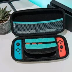 Fortnite Switch Case Llama 2024 -Just Geek Shop bfccfb2b 6f91 465f 8098 30353ea1db66
