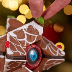 Destiny 2: Gingerbread Ghost Official Countdown Character 21 Destiny 2: Gingerbread Ghost Official Countdown Character -Just Geek Shop confectioneryghostshell destiny countdowncharacter pl 9