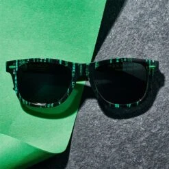 The Matrix Sunglasses -Just Geek Shop matrix sunglasses pl 4