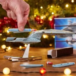 Star Trek USS Enterprise (NCC-1701-D) Countdown Character -Just Geek Shop starshipenterprise startrek countdowncharacter pl 8